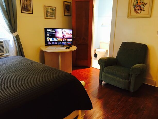 Imagen de la habitación del Hotel Kenoza Lake View Manor. Foto 20