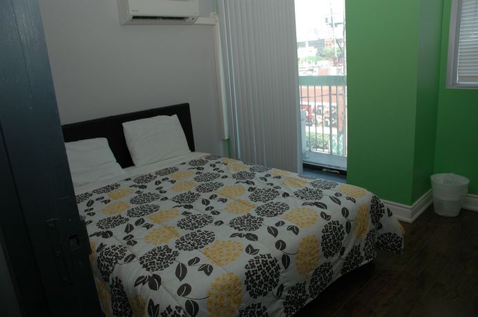 Imagen de la habitación del Hotel Kensington College Backpackers. Foto 4