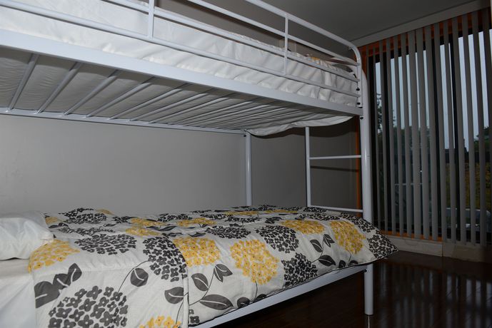 Imagen de la habitación del Hotel Kensington College Backpackers. Foto 6