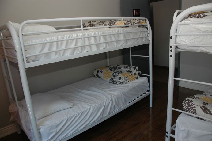 Imagen de la habitación del Hotel Kensington College Backpackers. Foto 9