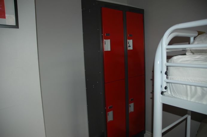 Imagen de la habitación del Hotel Kensington College Backpackers. Foto 11