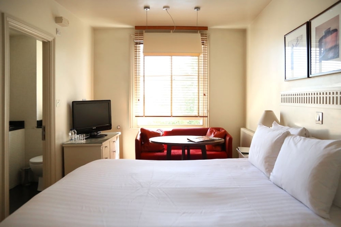 Imagen de la habitación del Hotel Kensington House. Foto 4