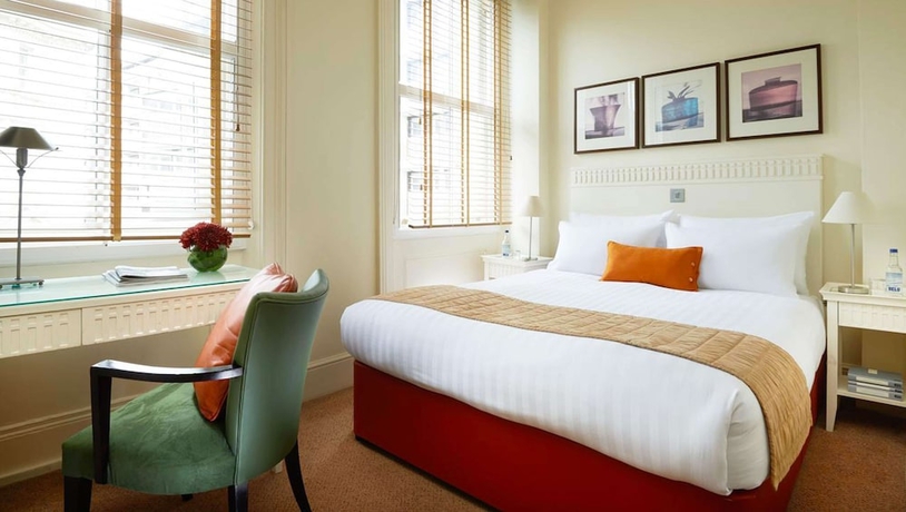 Imagen de la habitación del Hotel Kensington House. Foto 9