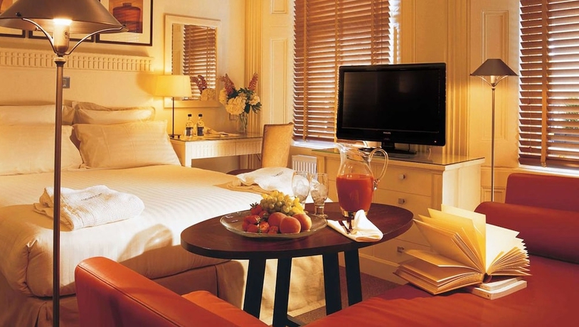 Imagen de la habitación del Hotel Kensington House. Foto 13