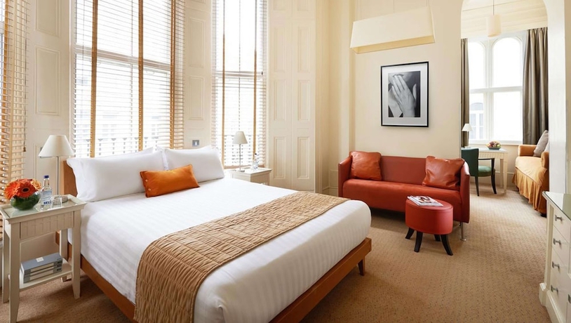 Imagen de la habitación del Hotel Kensington House. Foto 17