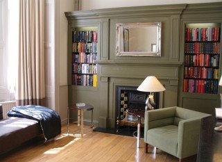 Imagen de los interiores del Hotel Kensington International. Foto 5