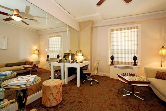 Imagen de los interiores del Hotel Kensington Park. Foto 9