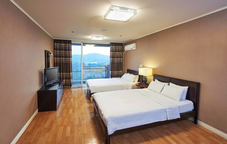 Imagen de la habitación del Hotel Kensington Resort Gyeongju. Foto 19