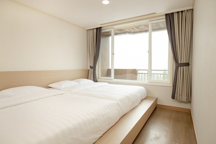 Imagen de la habitación del Hotel Kensington Resort Gyeongju. Foto 31