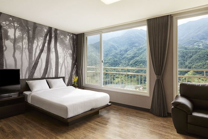 Imagen de la habitación del Hotel Kensington Resort Jirisan Hadong. Foto 11