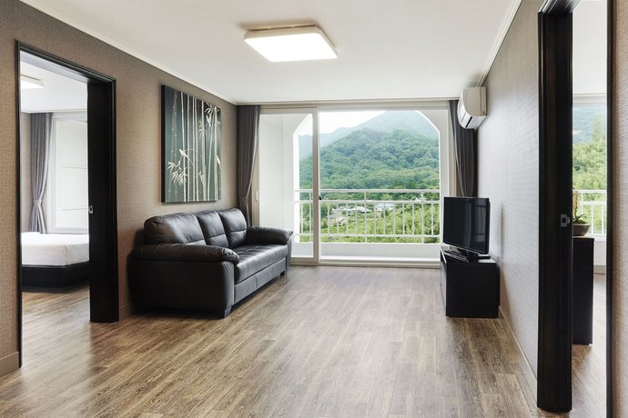 Imagen de la habitación del Hotel Kensington Resort Jirisan Hadong. Foto 13