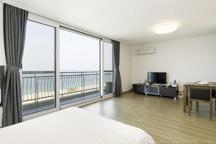 Imagen de la habitación del Hotel Kensington Resort Seorak Beach. Foto 21