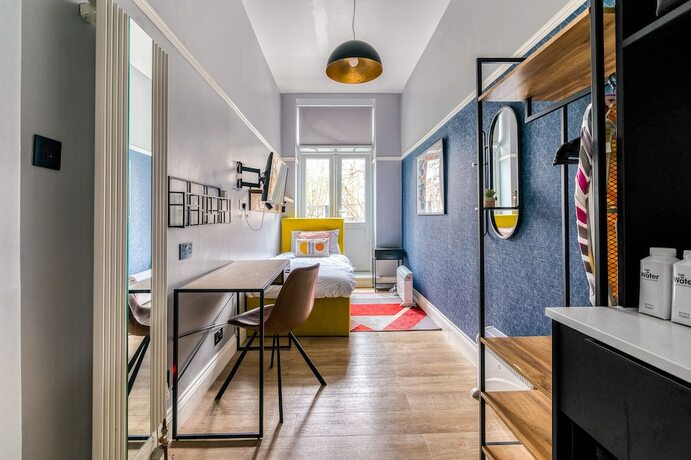 Imagen general del Hotel Kensington Rooms - Warwick Road. Foto 9