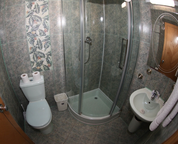 Imagen de la habitación del Hotel Kensington Suite. Foto 11