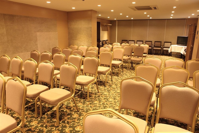 Imagen de los interiores del Hotel Kent Istanbul. Foto 14