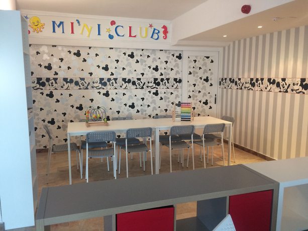Imagen general del Hotel Kent, Riccione. Foto 2