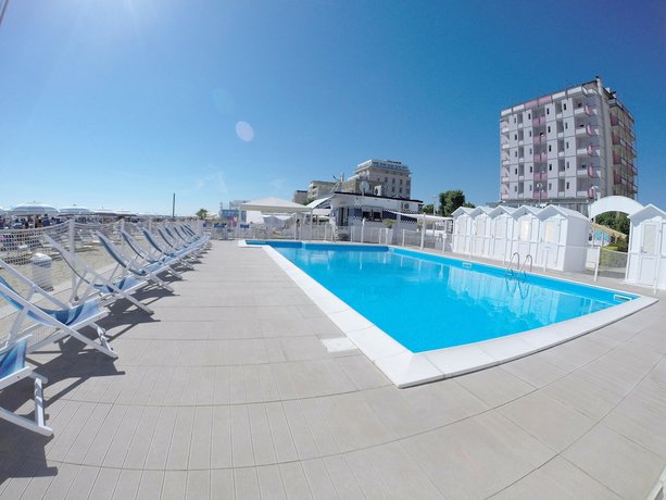 Imagen general del Hotel Kent, Riccione. Foto 3