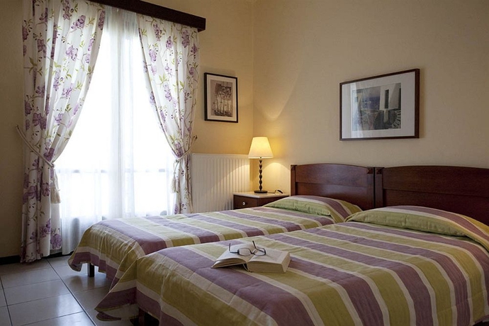 Imagen de la habitación del Hotel Kenta Beach. Foto 6