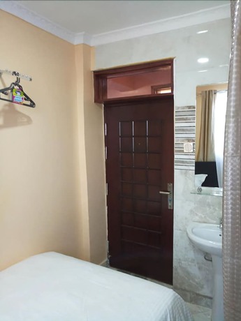 Imagen de la habitación del Hotel Kentania. Foto 8
