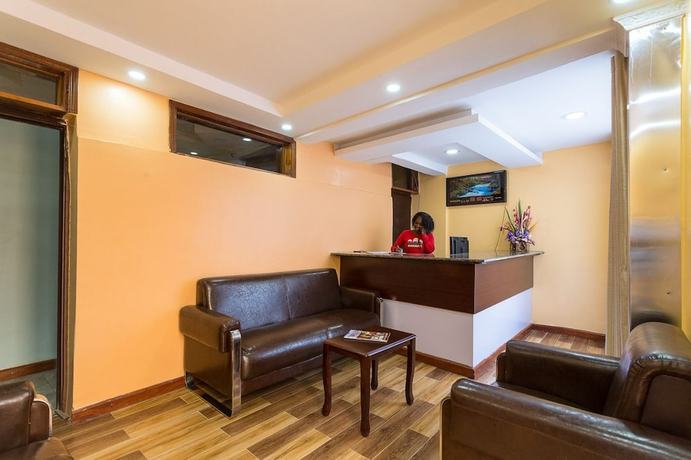 Imagen de los interiores del Hotel Kentania. Foto 19