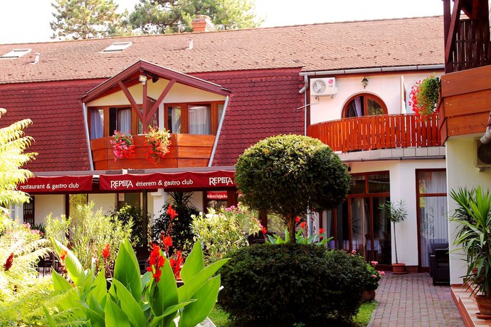 Imagen general del Hotel Kentaur. Foto 1