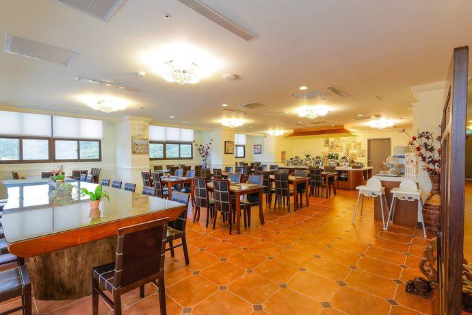 Imagen del bar/restaurante del Hotel Kenting Kaiying. Foto 2