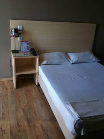Imagen de la habitación del Hotel Kentrikon, Chalkida. Foto 1