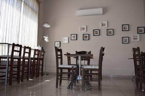 Imagen de la habitación del Hotel Kentrikon, Chalkida. Foto 5