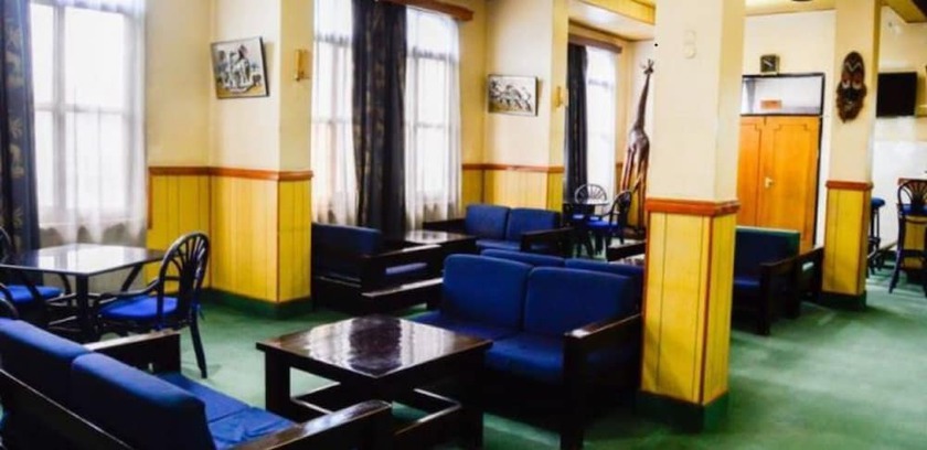 Imagen de los interiores del Hotel Kenvash. Foto 10