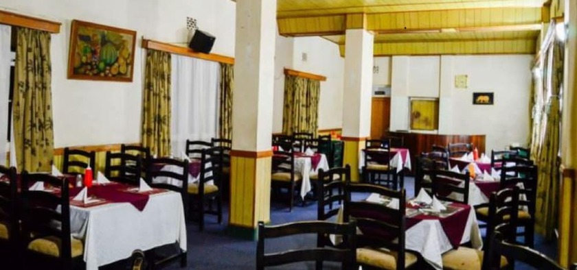 Imagen del bar/restaurante del Hotel Kenvash. Foto 3