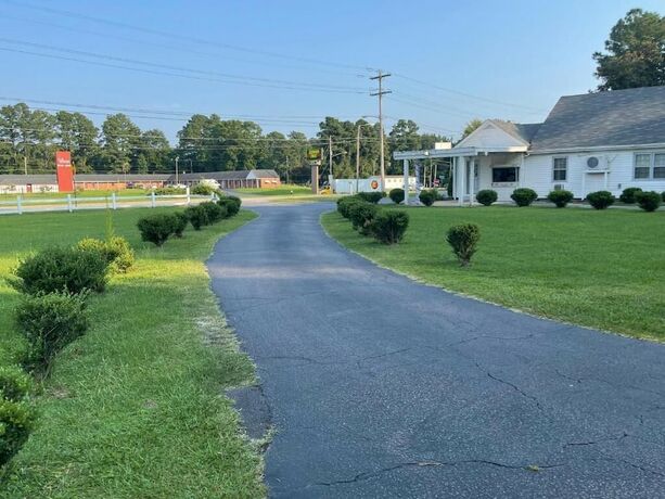 Imagen general del Hotel Kenwood Court Motel. Foto 4