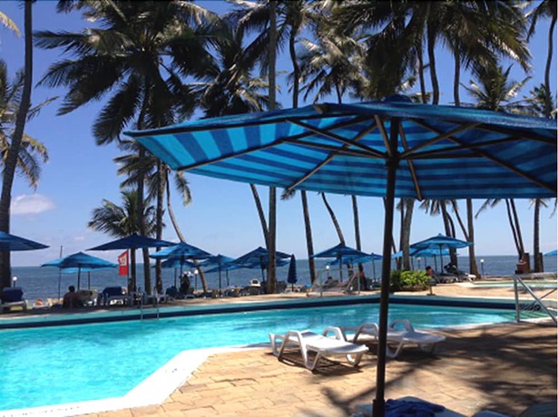 Imagen de la piscina del Hotel Kenya Bay Beach. Foto 12