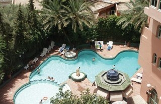 Imagen de la piscina del Hotel Kenza. Foto 10