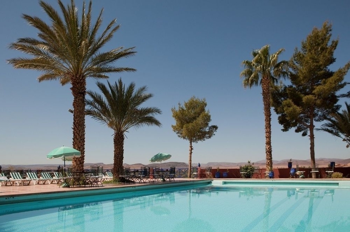 Imagen de la piscina del Hotel Kenzi Azghor. Foto 13