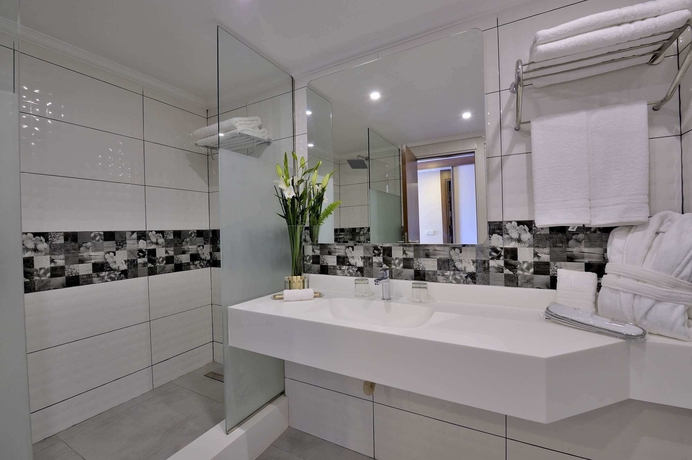 Imagen de la habitación del Hotel Kenzi Basma. Foto 9