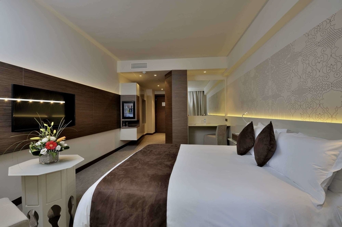 Imagen de la habitación del Hotel Kenzi Sidi Maarouf. Foto 8