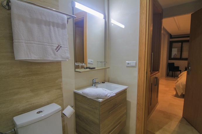 Imagen de la habitación del Hotel Kenzo, Safi. Foto 7