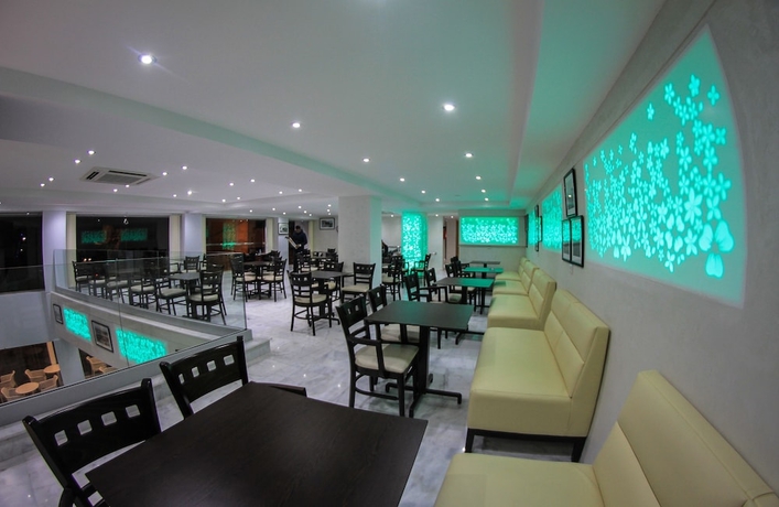 Imagen del bar/restaurante del Hotel Kenzo, Safi. Foto 4