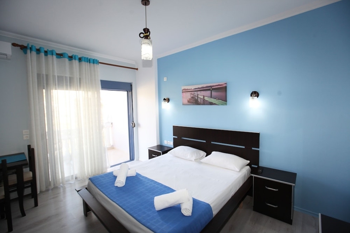 Imagen de la habitación del Hotel Keos. Foto 10