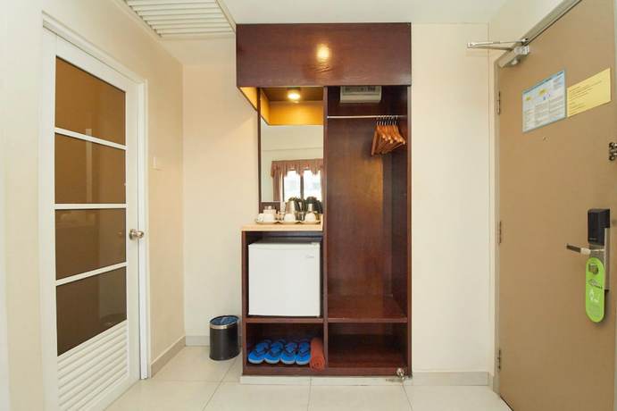 Imagen de la habitación del Hotel Kepong Hotel. Foto 4