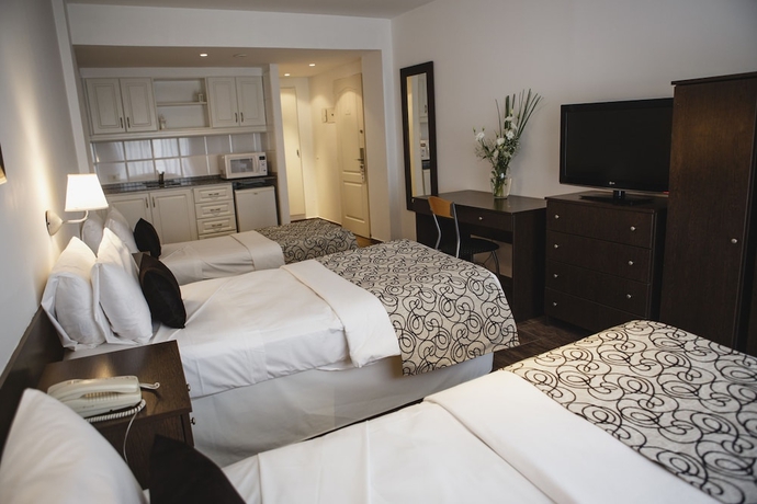 Imagen de la habitación del Hotel Ker Belgrano. Foto 4