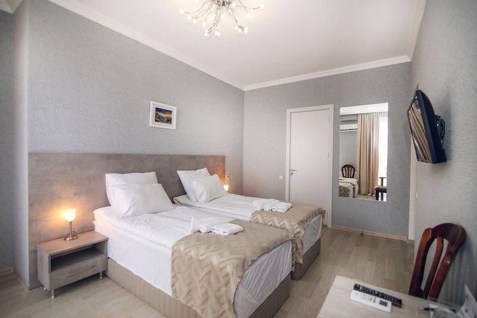 Imagen de la habitación del Hotel Kera. Foto 3