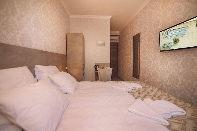 Imagen de la habitación del Hotel Kera. Foto 7