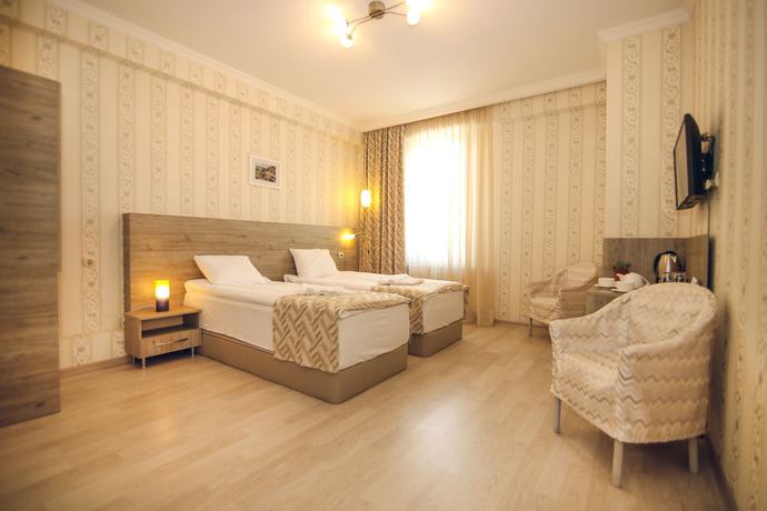 Imagen de la habitación del Hotel Kera. Foto 15