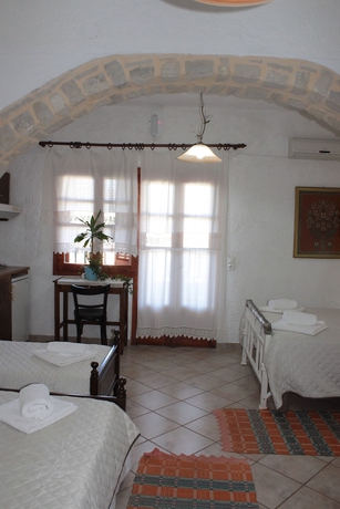 Imagen de la habitación del Hotel Keramos. Foto 4