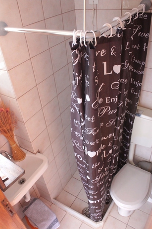 Imagen de la habitación del Hotel Keramos. Foto 17