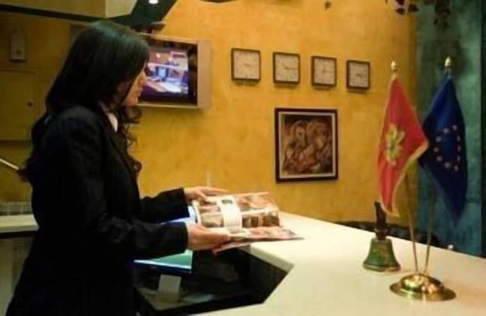 Imagen de los interiores del Hotel Kerber Podgorica. Foto 17