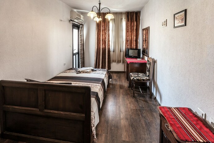 Imagen de la habitación del Hotel Keremidchieva Kushta Guest House. Foto 4
