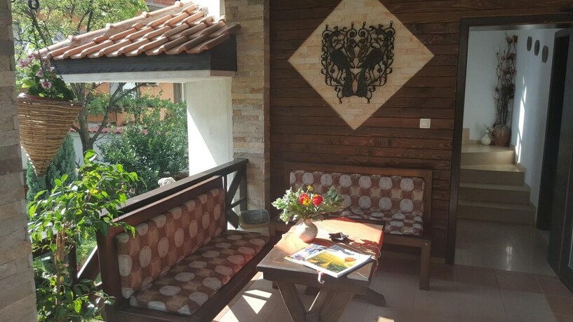 Imagen de la habitación del Hotel Keremidchieva Kushta Guest House. Foto 13