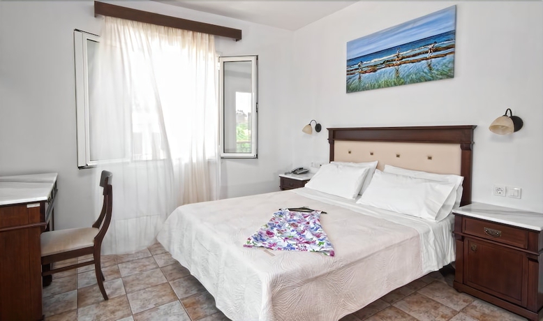 Imagen de la habitación del Hotel Kerkis Bay. Foto 3
